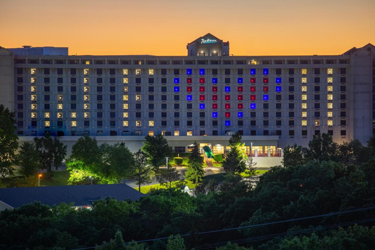 Radisson Hotel Branson Exterior photo